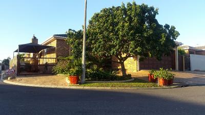 House For Rent in Sonstraal Heights, Durbanville