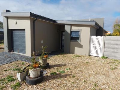 House For Sale in Uitzicht, Durbanville