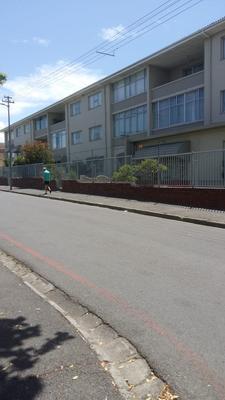 Apartment / Flat For Rent in Parow, Parow
