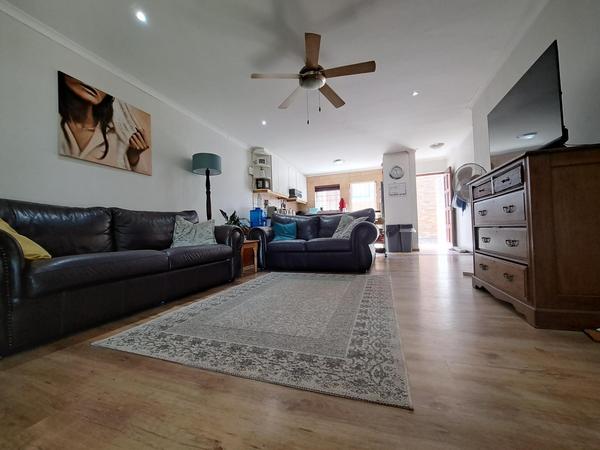 Property For Sale in Vredekloof, Brackenfell