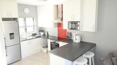 Townhouse For Rent in Normandie, Cape Town