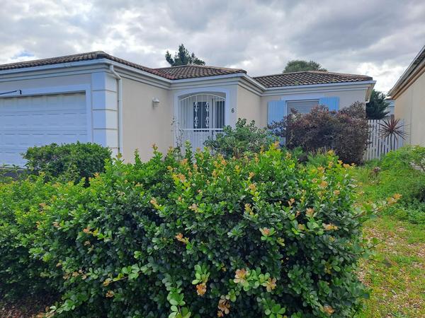 Property For Rent in Somerset Ridge, Somerset West