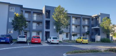 Apartment / Flat For Rent in Buh-rein, Cape Town