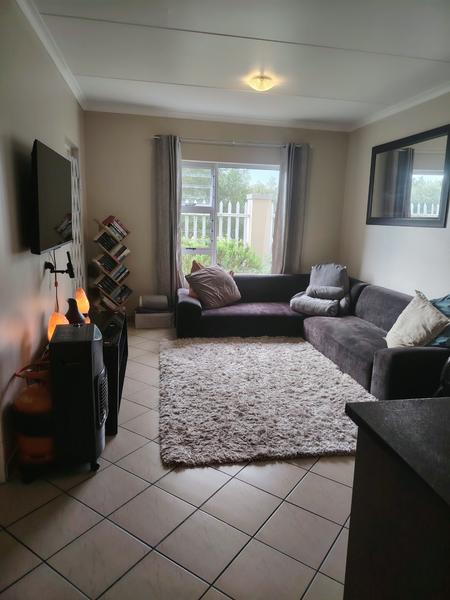 Property For Rent in Buh-rein, Cape Town