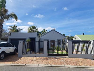 House For Sale in Protea Village, Brackenfell